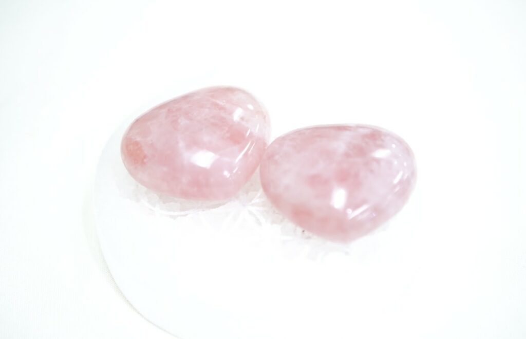 Rose quartz hearts