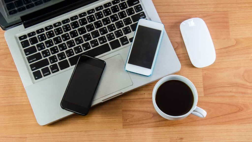 Laptop and phones and Feng Shui